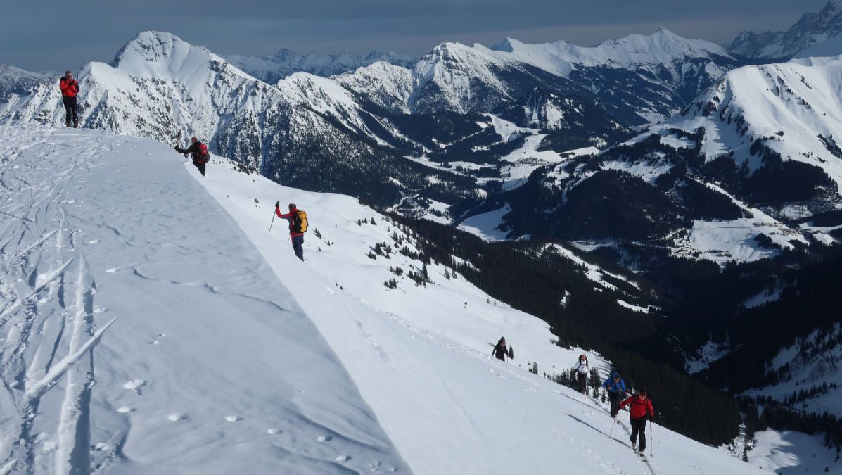 De laatste meters naar de top van de Steinkarspitze