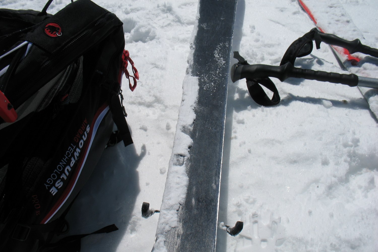 Beginners kunnen leren hoe je omgaat met vellen onder de ski